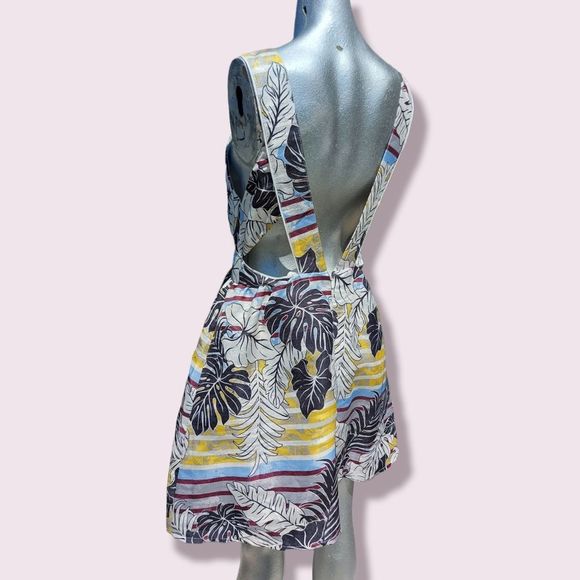 H&M Palm Print Metallic Dress Size 10 - Picture 7 of 10